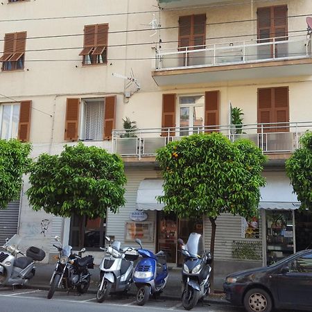 Ari Guest House La Spezia Luaran gambar
