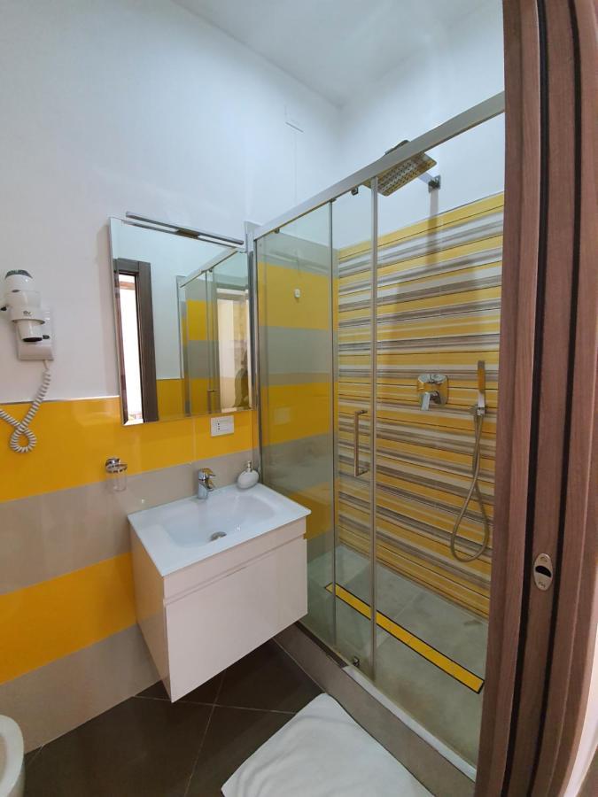 Ari Guest House La Spezia Luaran gambar