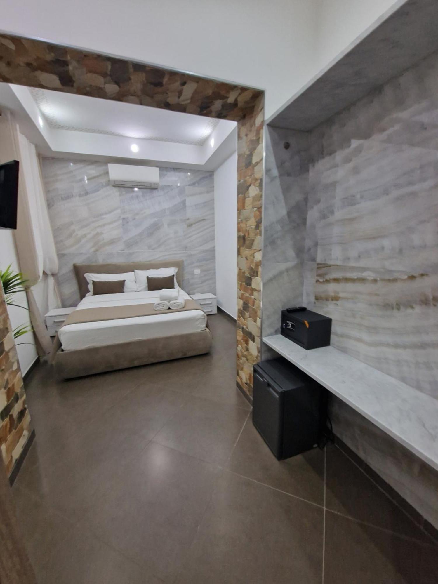 Ari Guest House La Spezia Luaran gambar